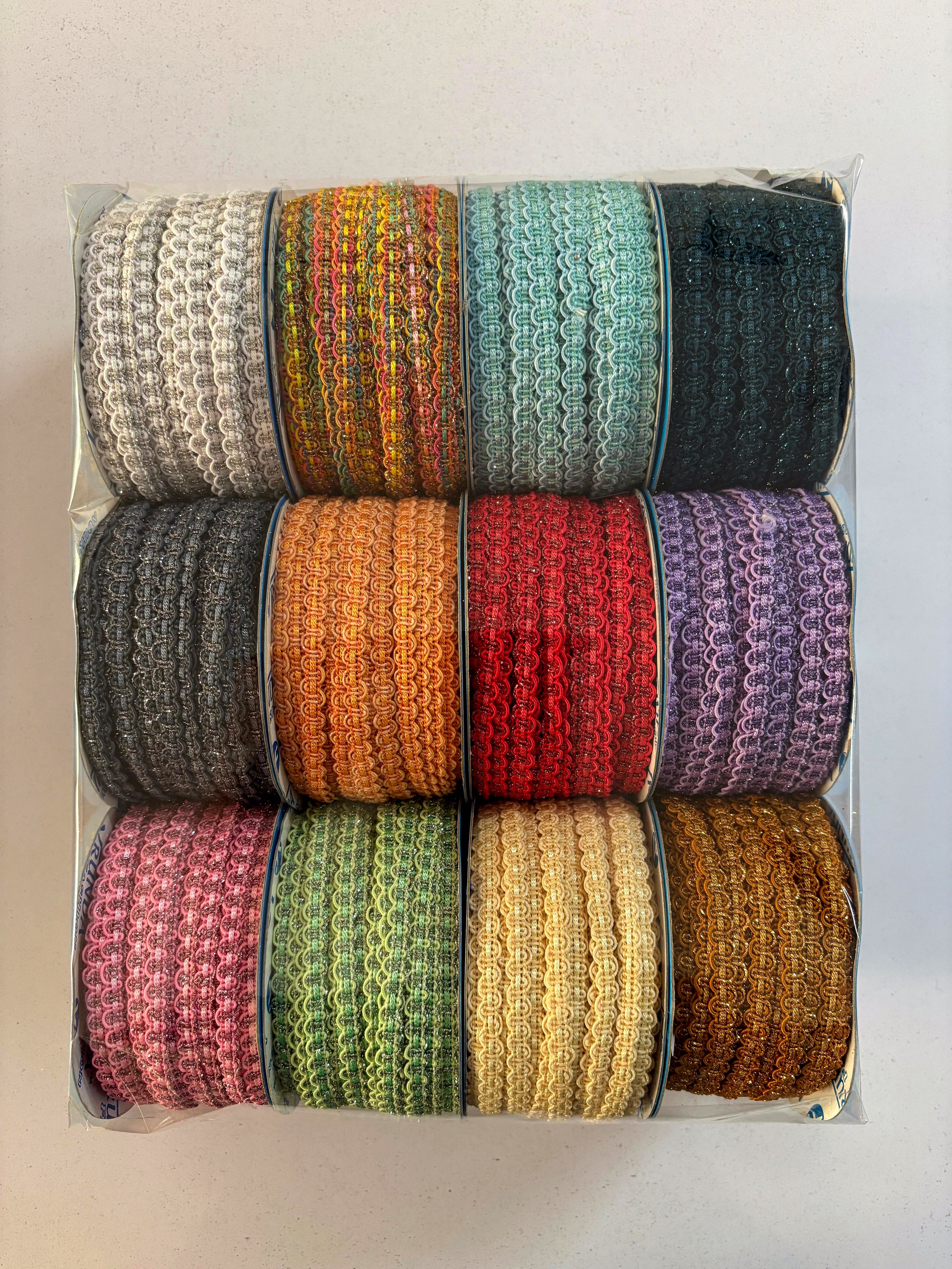 Fancy laces image 3