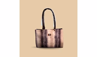 LUXE Women’s Ombre Croc-Embossed Tote Bag – Stylish Faux Leather Shoulder Handbag with Dual Handles – Beige & Brown