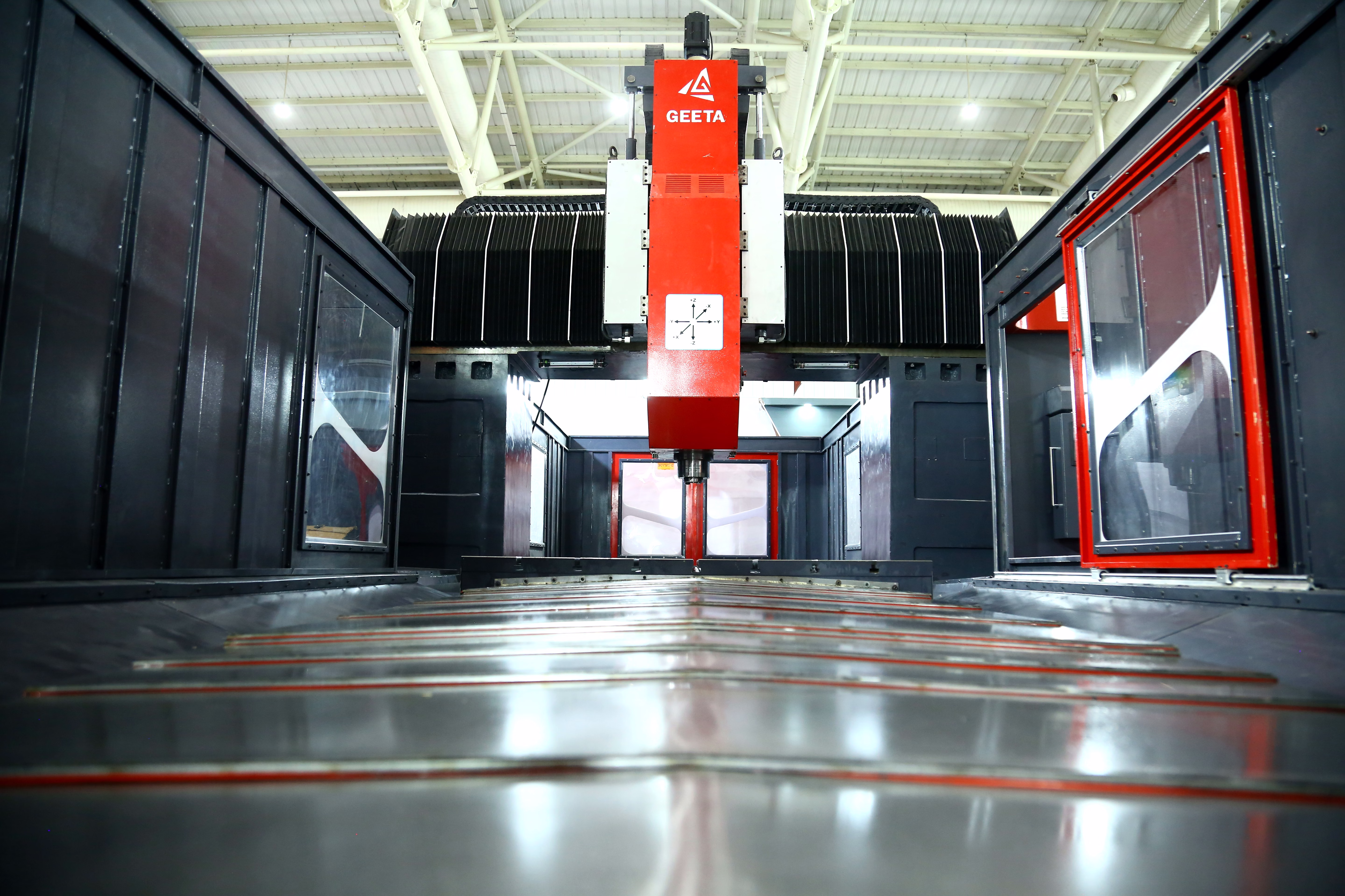 CNC Double Column Vertical Machining Center image 4
