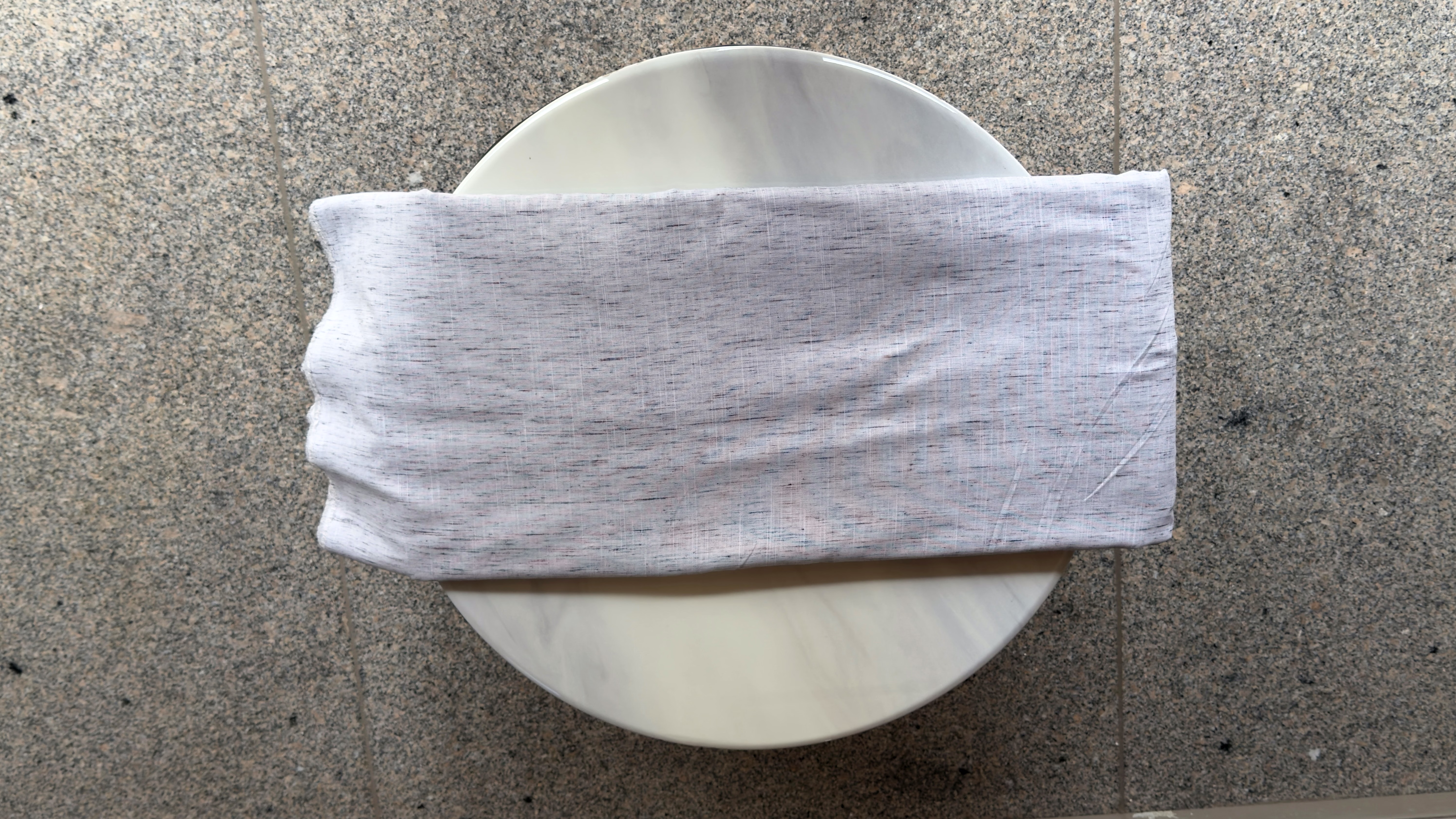 v01 | premium slub melange fabric – 80% spun polyester 20% cotton