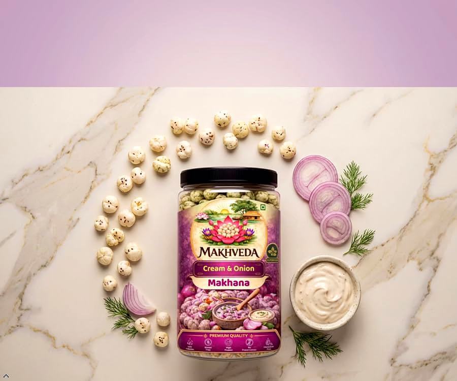 Makhveda Superfood Cream & Onion Makhana | Roasted Fox Nuts | High Protein image 3