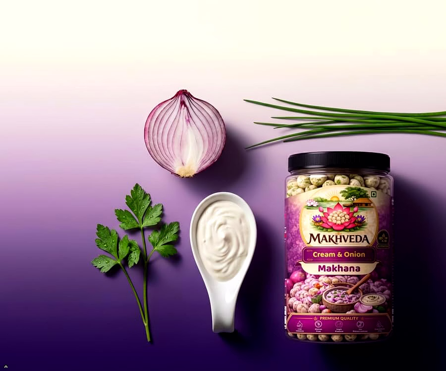Makhveda Superfood Cream & Onion Makhana | Roasted Fox Nuts | High Protein image 4