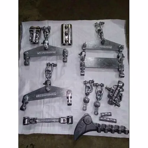 Transmission line Hardware fittings image 1