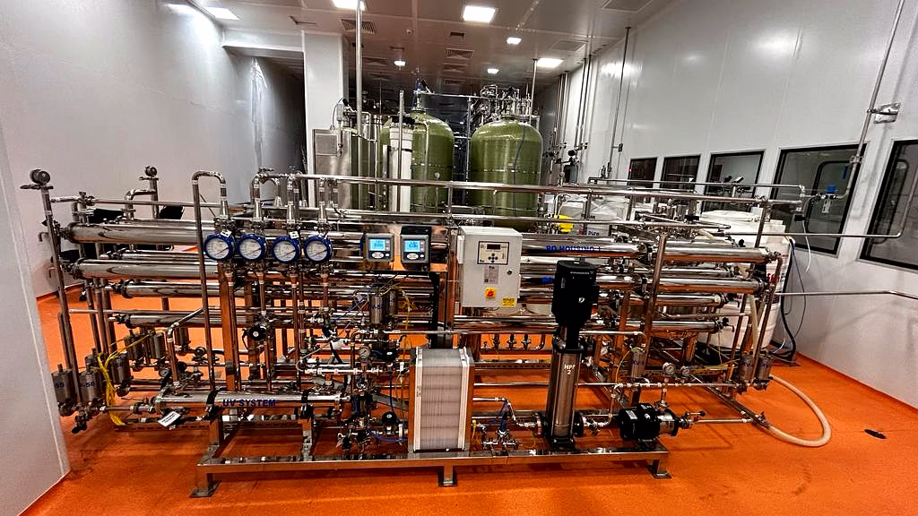 Purified Water Generation Plant with Distribution System for Pharma Industry image 5
