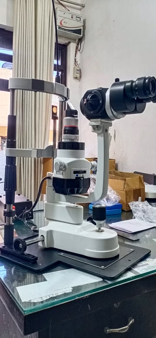 slit lamp