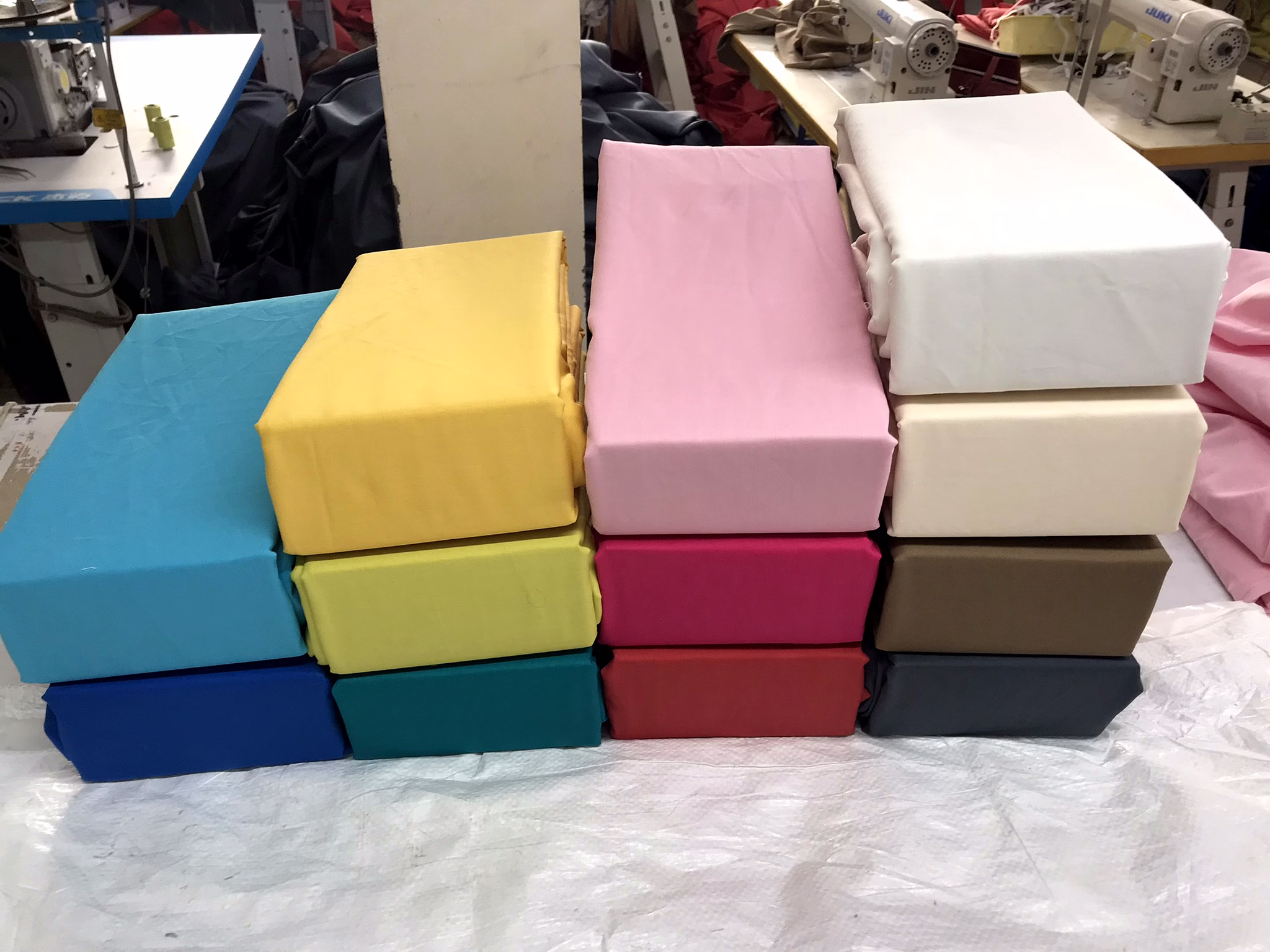 BEDDING SETS image 5