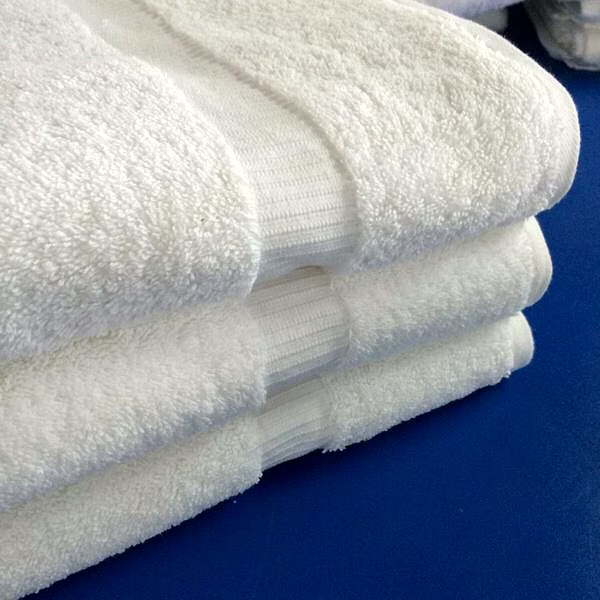 BATH TOWEL image 3