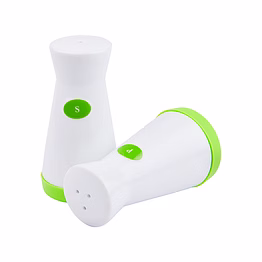 total gift solutions salt & pepper shakers (green)