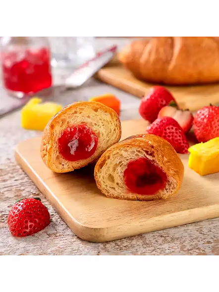 Britannia Treat Croissant Mixed Fruit (45 G)-1