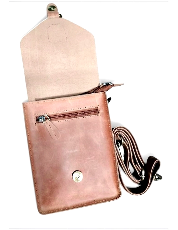 Compact Size Leather Messenger Bag – Compact &amp; Stylish-1