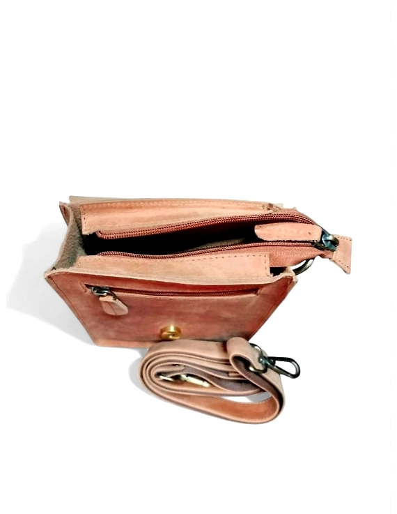 Compact Size Leather Messenger Bag – Compact &amp; Stylish-3