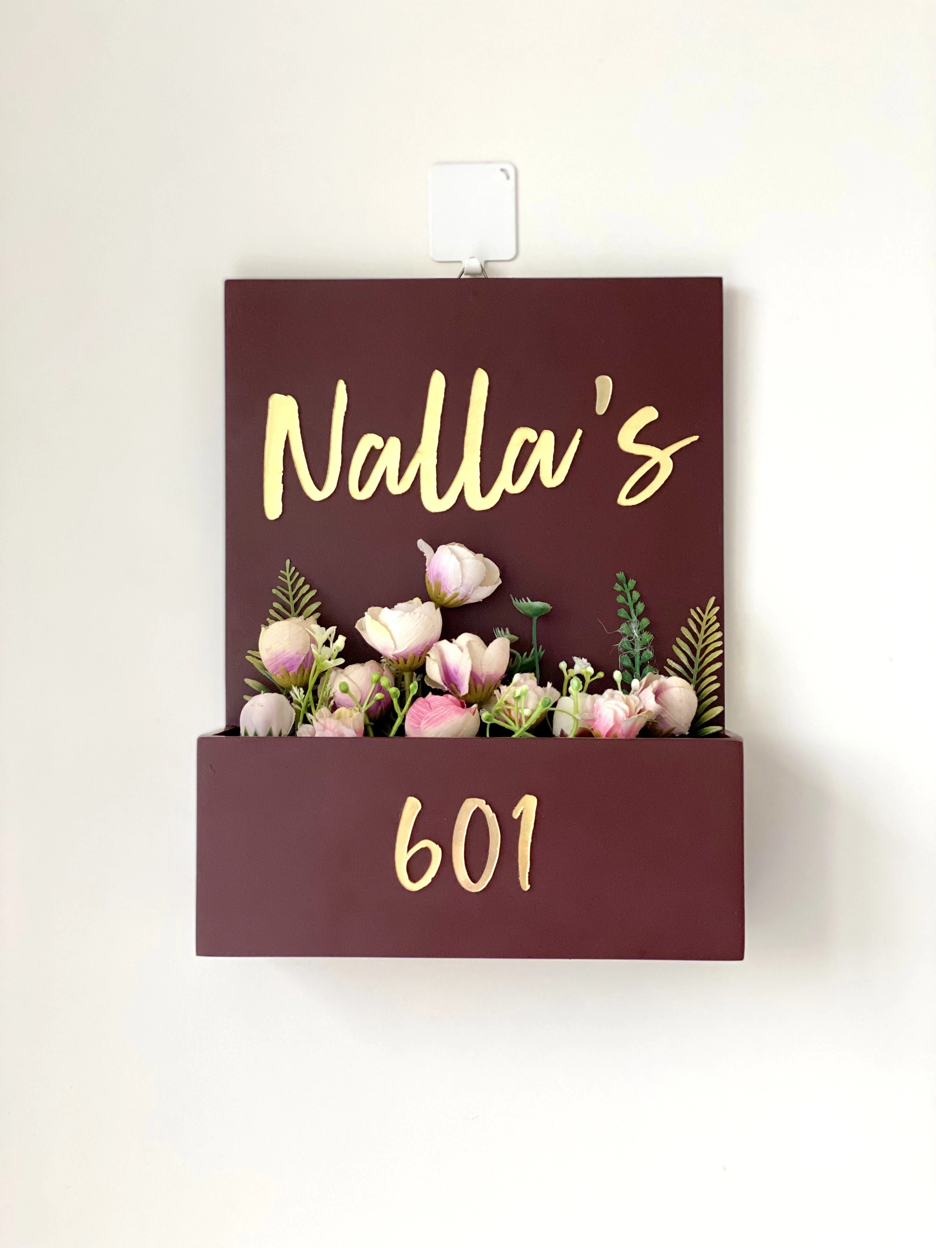 Floral Planter Nameplate - Brown-HE012-1