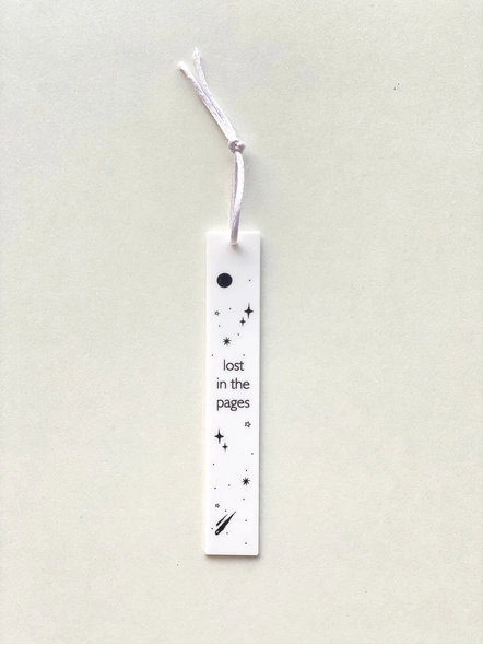 Lost in the pages - Bookmark - White-HESB08