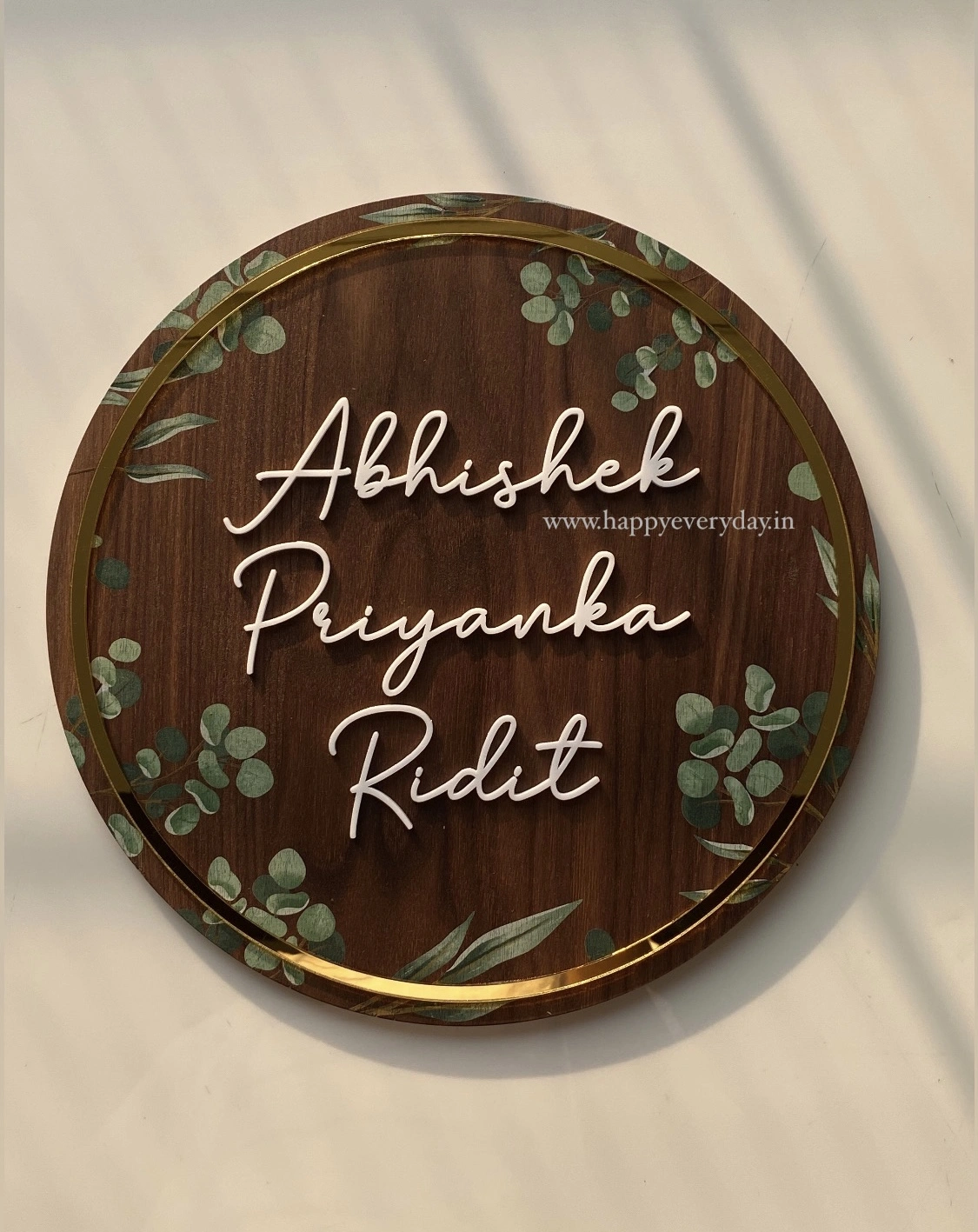 Floral Walnut and Golden - Nameplate-HE025-3