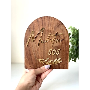 Miniature Simple Arched Nameplate
