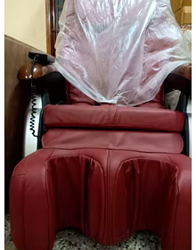 Wellness Massaging chair with 10function complete lift and drop
