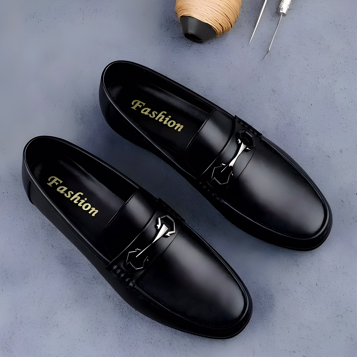 WUGO Men's Black Casual Slip-On Loafers | Comfortable Driving & Daily Wear Shoes | Faux Leather | UK 10 image 3