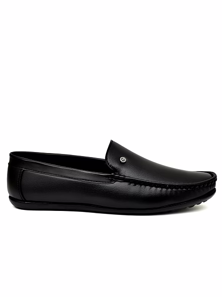 WUGO Men's Black Casual Slip-On Loafers | Lightweight Driving &amp; Daily Wear Shoes | Faux Leather | UK 8