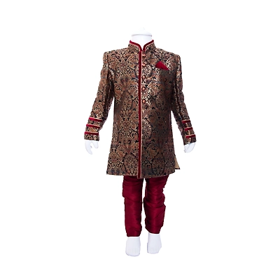 ETHNI KS NEU - RON Kurta and Pyjama Set: Black and Maroon