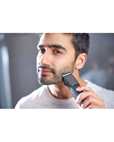 Philips Cordless Beard Smothly Trimmer USB Charging Mode, Easy to Clean-S10