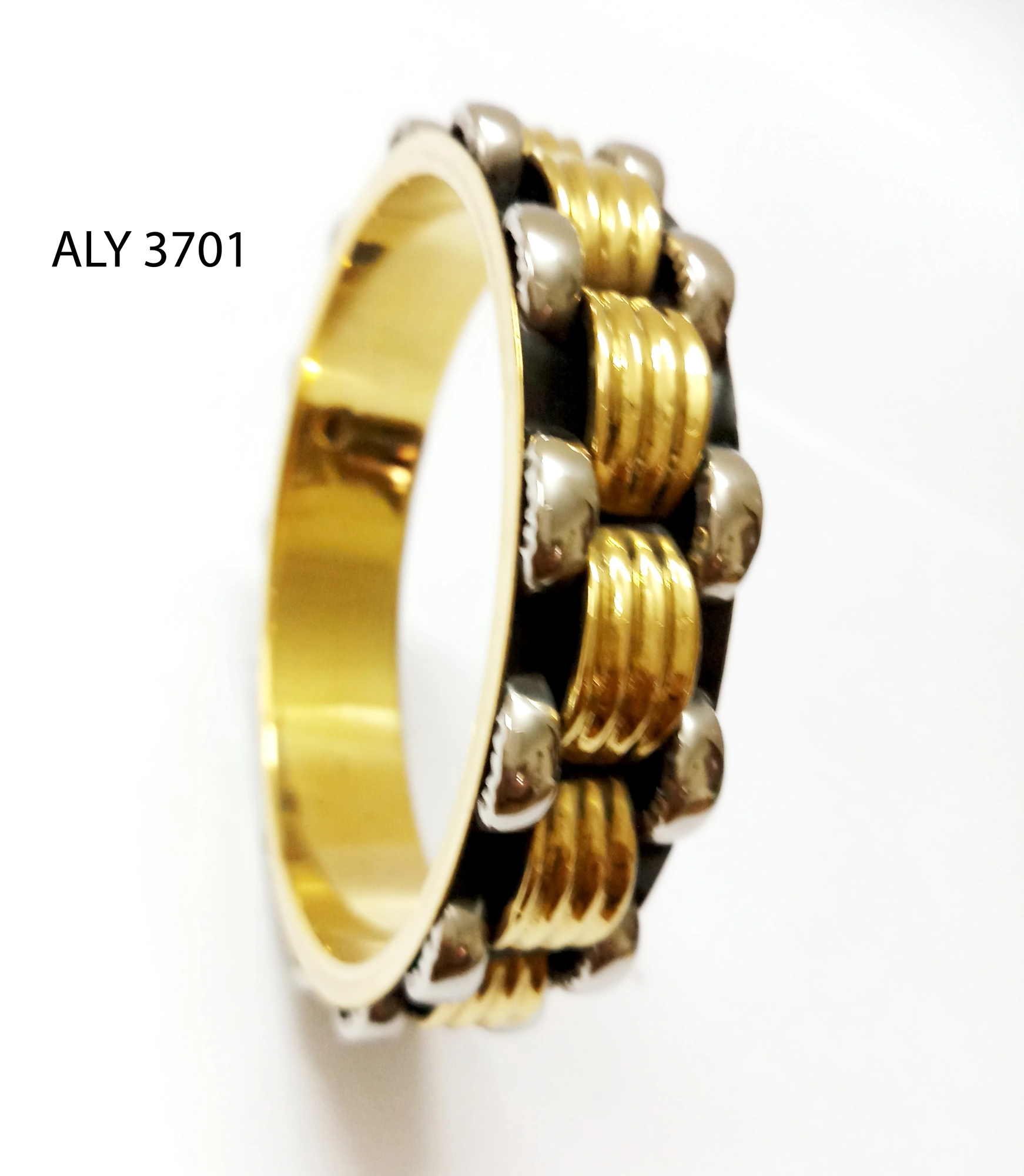 (Pack of 100 Boxes) Hand styling Wired Golden Bracelet for all occasions - Indian Bangle with Love-ALY3701_Size24