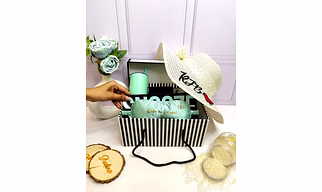 It's Me Time Hamper