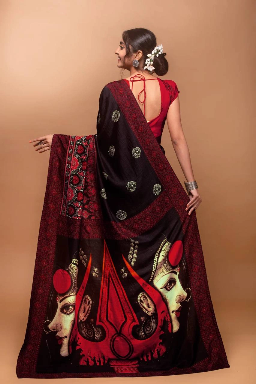 Navratri Saree: Crepe Silk Elegance-Black-1