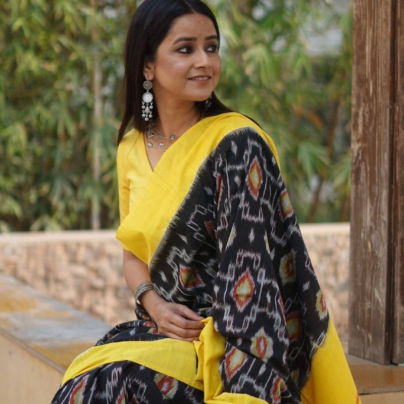 Yellow Linen Digital Printed Saree - Elegant Saree for All Occasions-NT-564