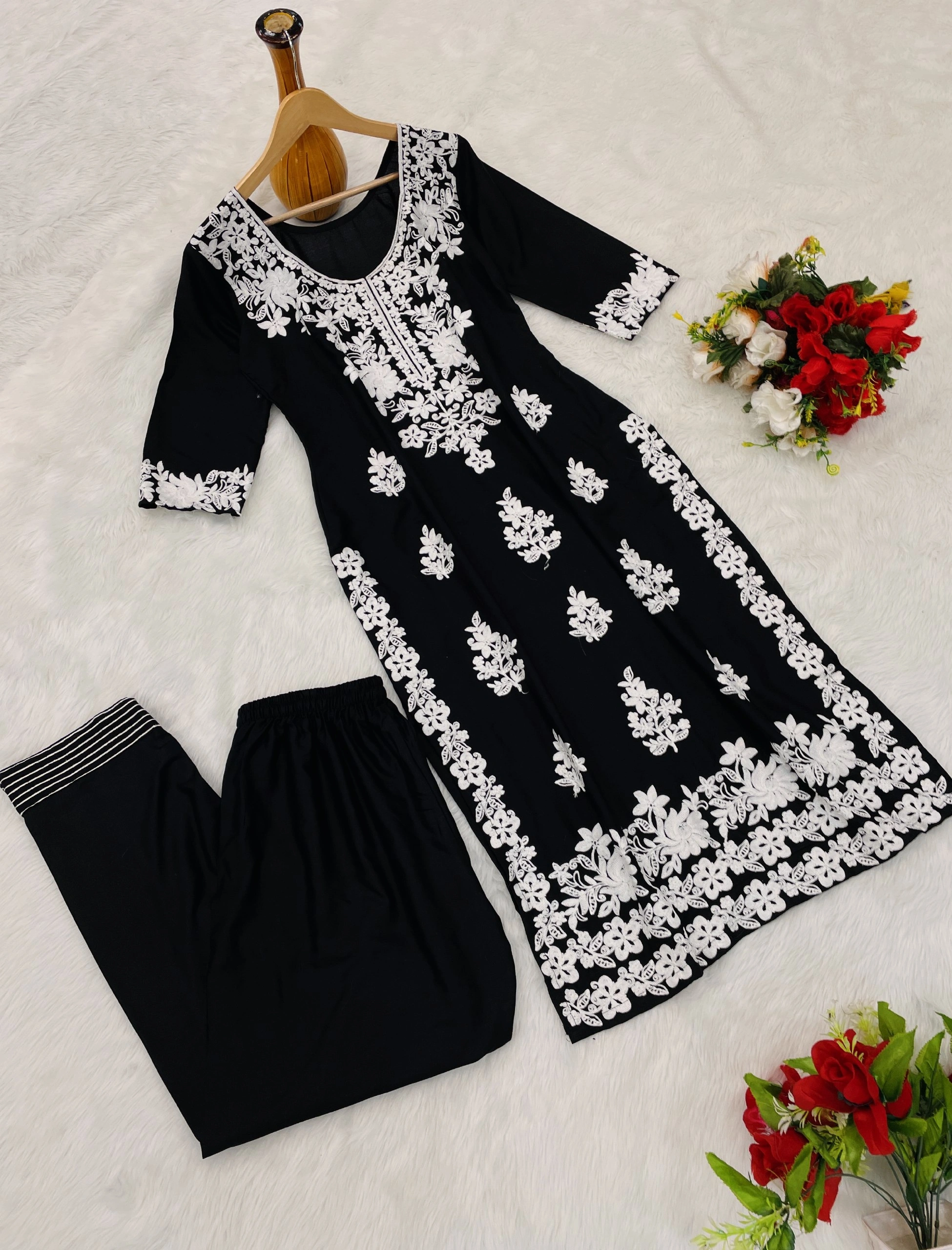 Beautiful Black Rayon Cotton Chikankari Kurti Set-M(38)-5