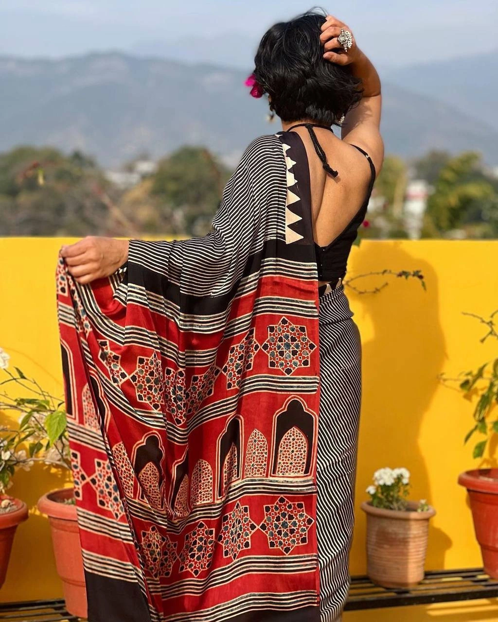 Elegant Red Black Modal Silk Sari-3