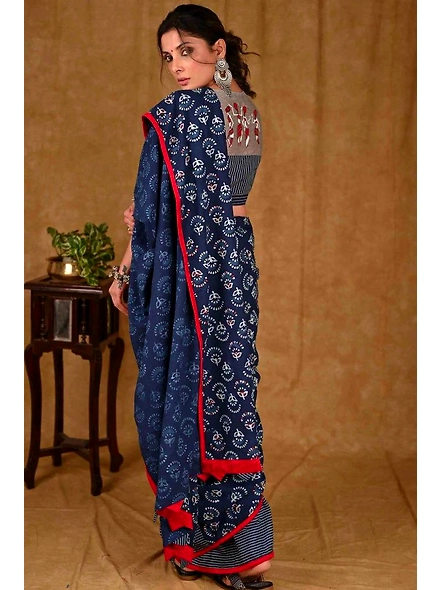 Timeless Beauty: Pure Mulmul Cotton Silk Saree - Luxury Blend of Elegance and Comfort-3