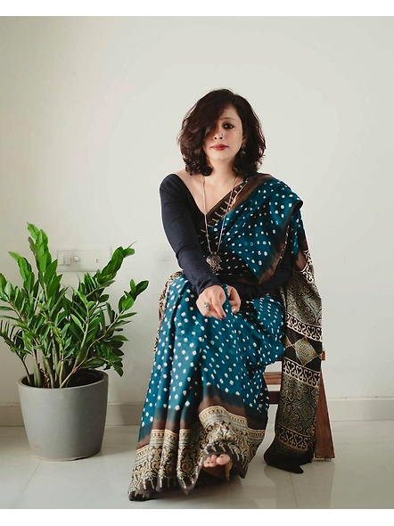 Luxurious Pure Mulmul Cotton Silk Saree for Elegant Occasions