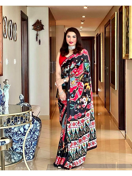 Exquisite Heavy Satin Silk Saree with Digital Prints - Elegant Traditional Attire-2