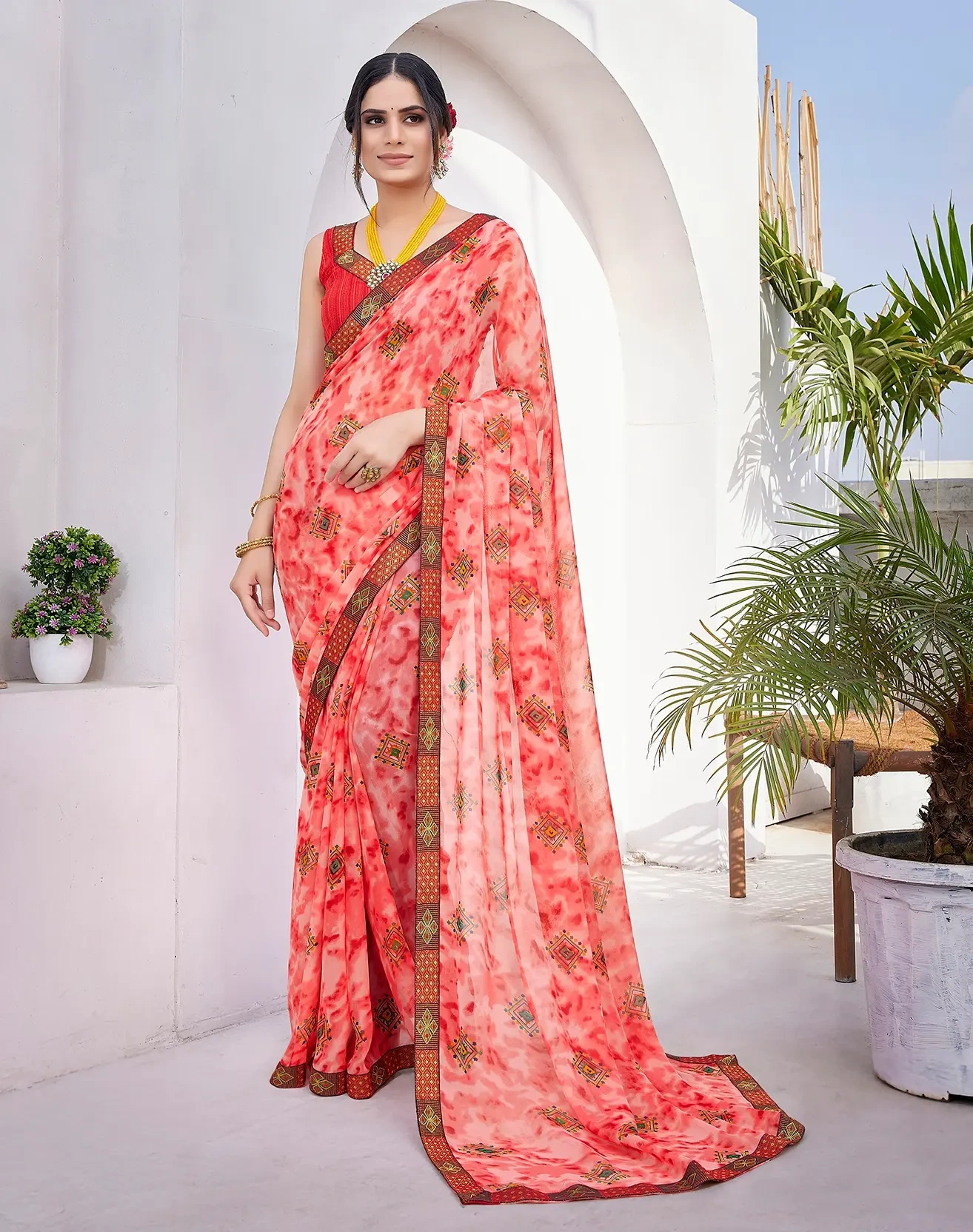 Exquisite Georgette Saree with Jacquard Lace Borders-KAJUKATRI_GAJRI