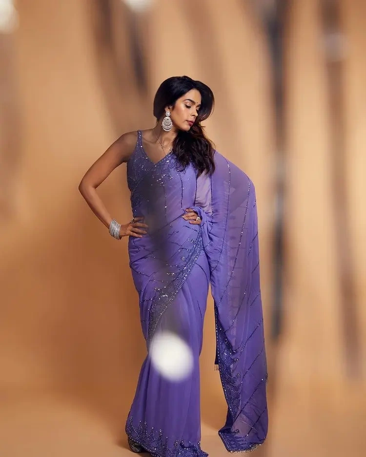 Lavender Color Floral Georgette Saree - Elegant Indian Ethnic Wear-2