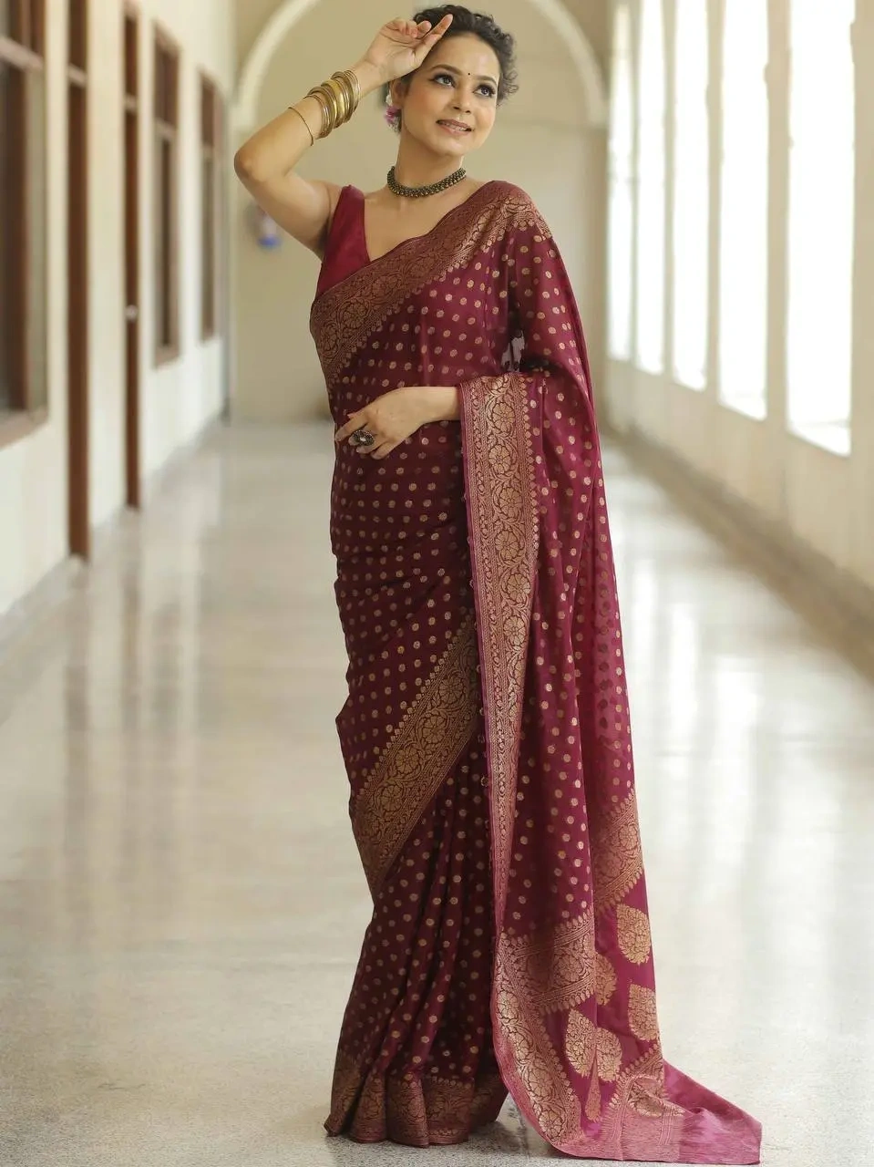 Pure Banarasi Silk Saree with Attractive Blouse Piece - Luxurious Jacquard Work-Maroon-2