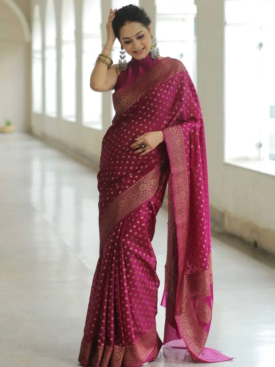 Pure Banarasi Silk Saree with Attractive Blouse Piece - Luxurious Jacquard Work-Wine-4