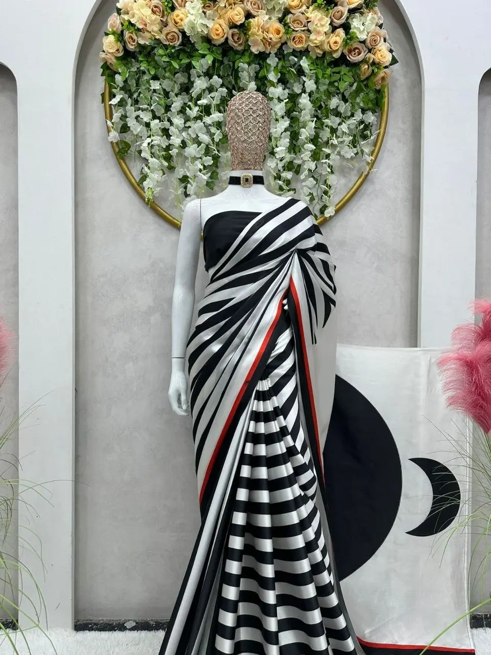 Exclusive Black-White Japan Satin Digital Print Work Saree With Blouse-3