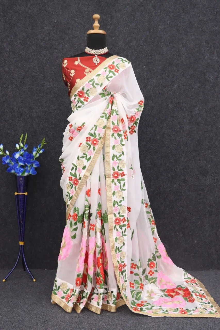 Shimmering Soiree Embroidered Saree - Elegant Ethnic Attire-3