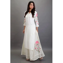 KIYA Ivory Hakoba Kurta & Pant Set - Elegant Ensemble for Modern Sophistication