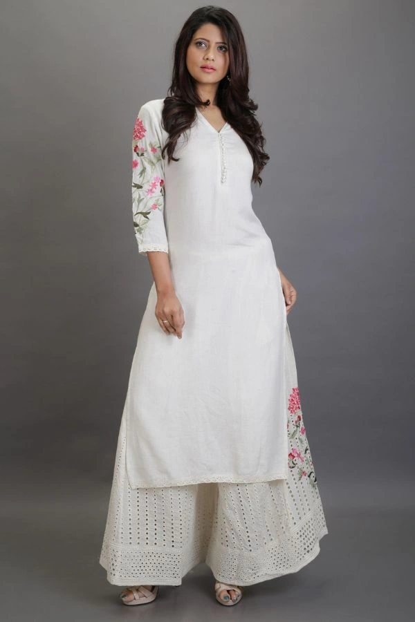 Ivory Hakoba Kurta &amp; Pant Set - Elegant Ensemble for Modern Sophistication-S-2