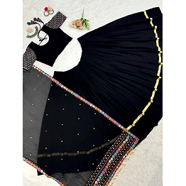 Queen Exquisite Black Georgette Lehenga Choli for Navratri and Festive Celebrations