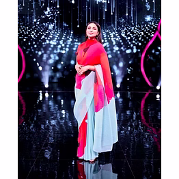 shiv stunning padding crush georgette saree with digital prints