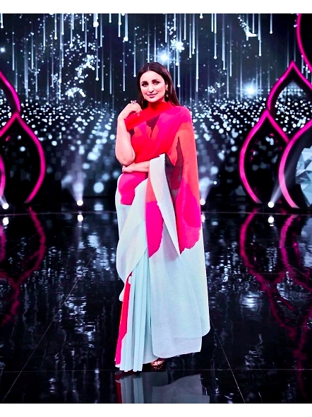 Crush Georgette Saree with Digital Print-Pink-1