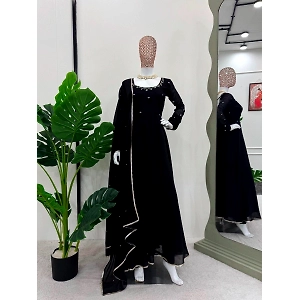 Black Georgette Embroidery Salwar Suit