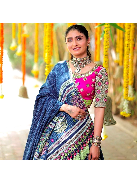 mirror work lehenga