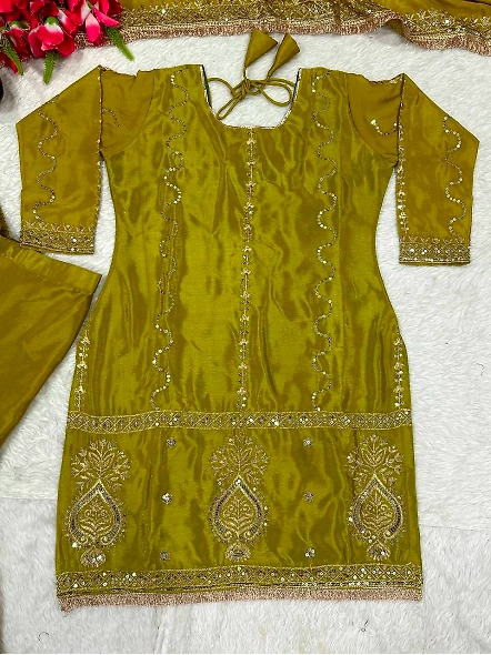 Green chinon silk suit set