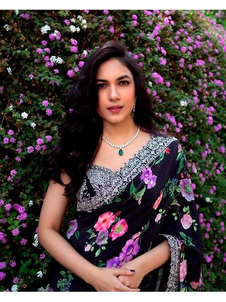 georgette saree with lace