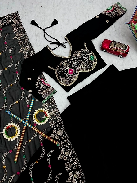 black color navratri chaniya choli