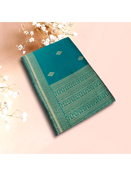 Cyan Traditional silk saree online